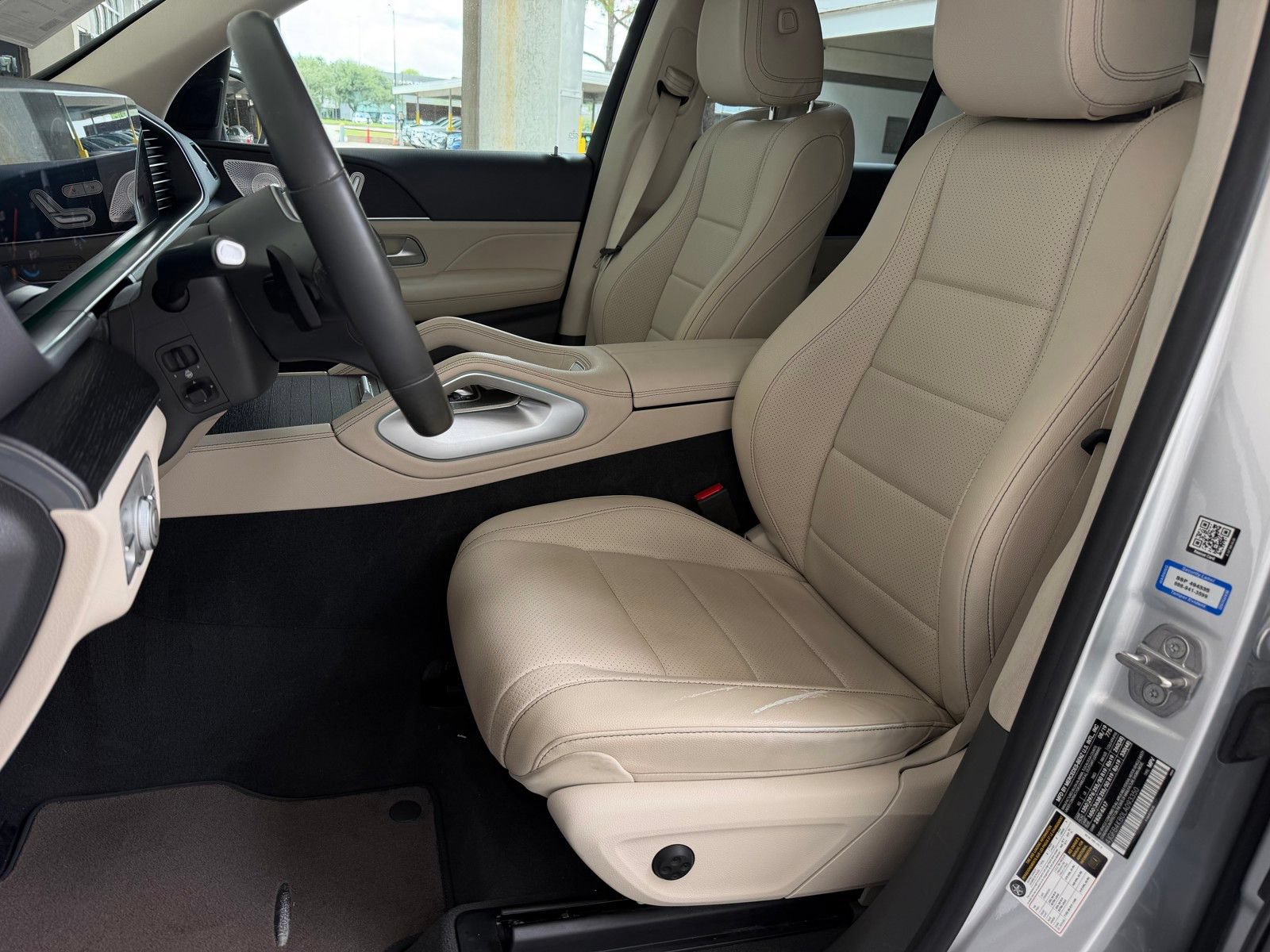 Certified 2020 Mercedes-Benz GLE 350 4MATIC image 9