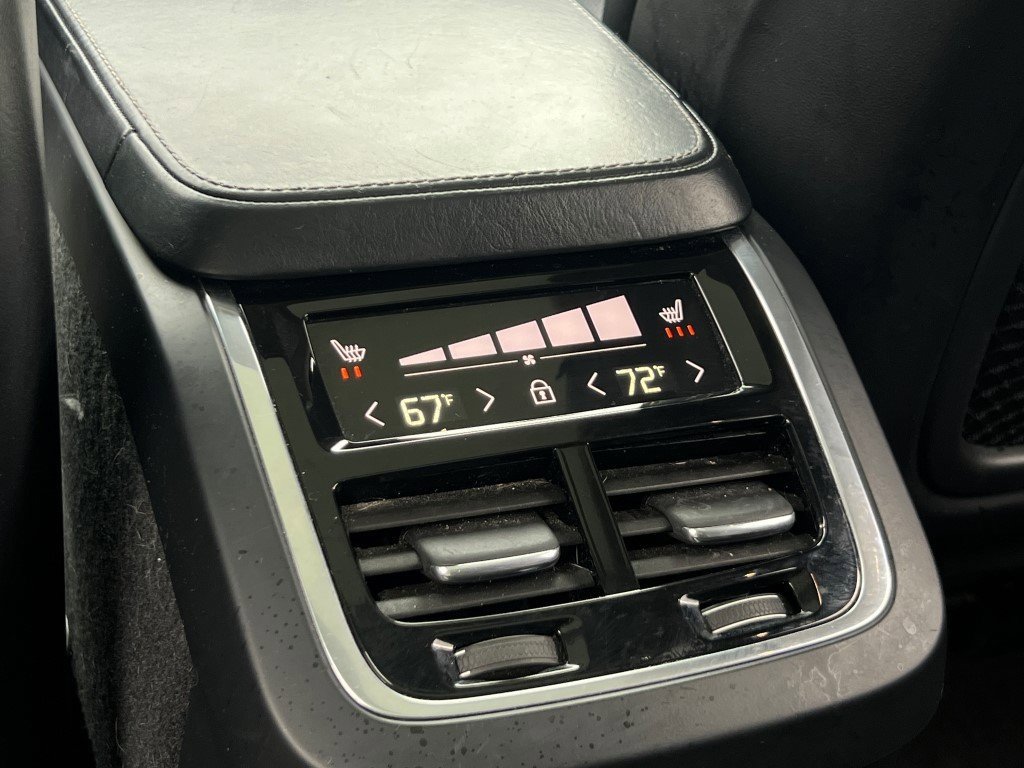 Used 2019 Volvo XC90 T6 Inscription w/ Luxury Package image 21