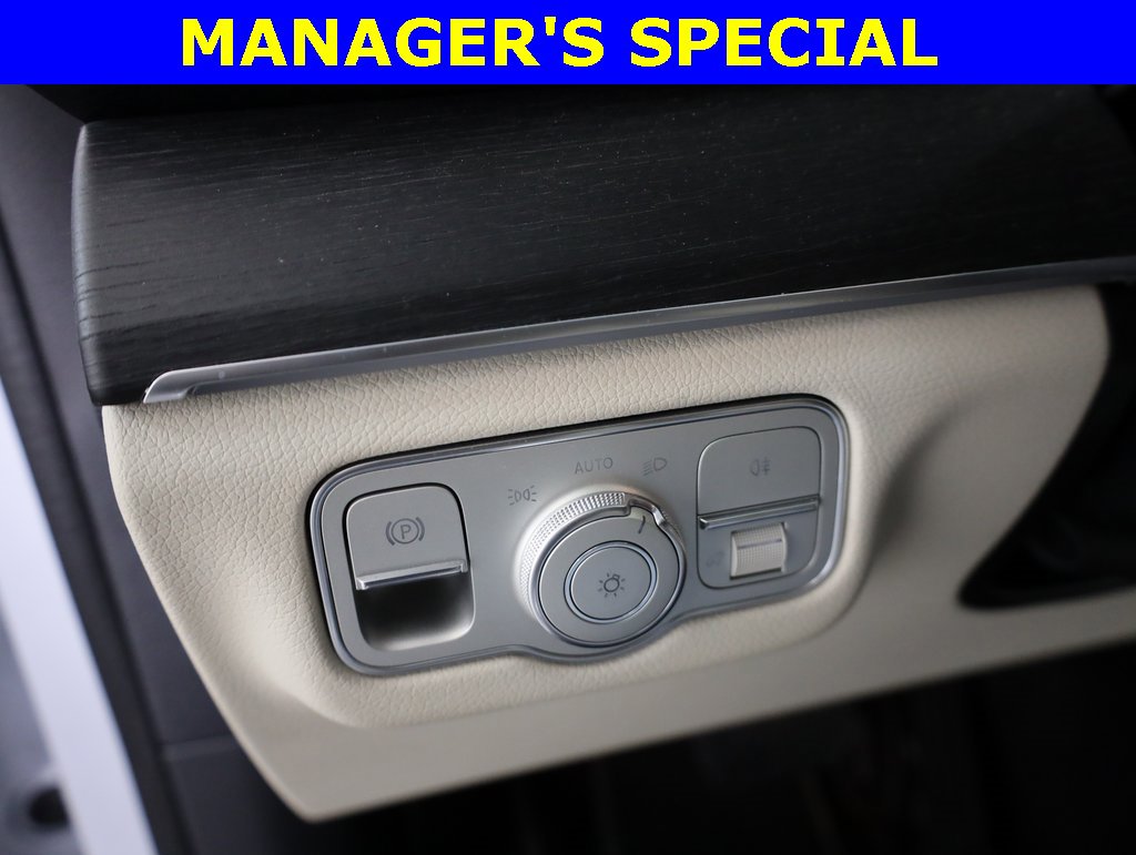 Used 2025 Mercedes-Benz GLE 350 4MATIC image 10