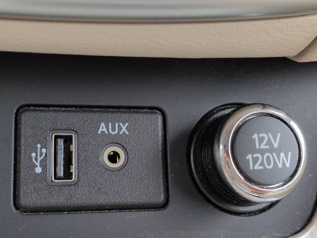 Used 2018 Nissan Murano SL w/ Moonroof Package FWD image 23