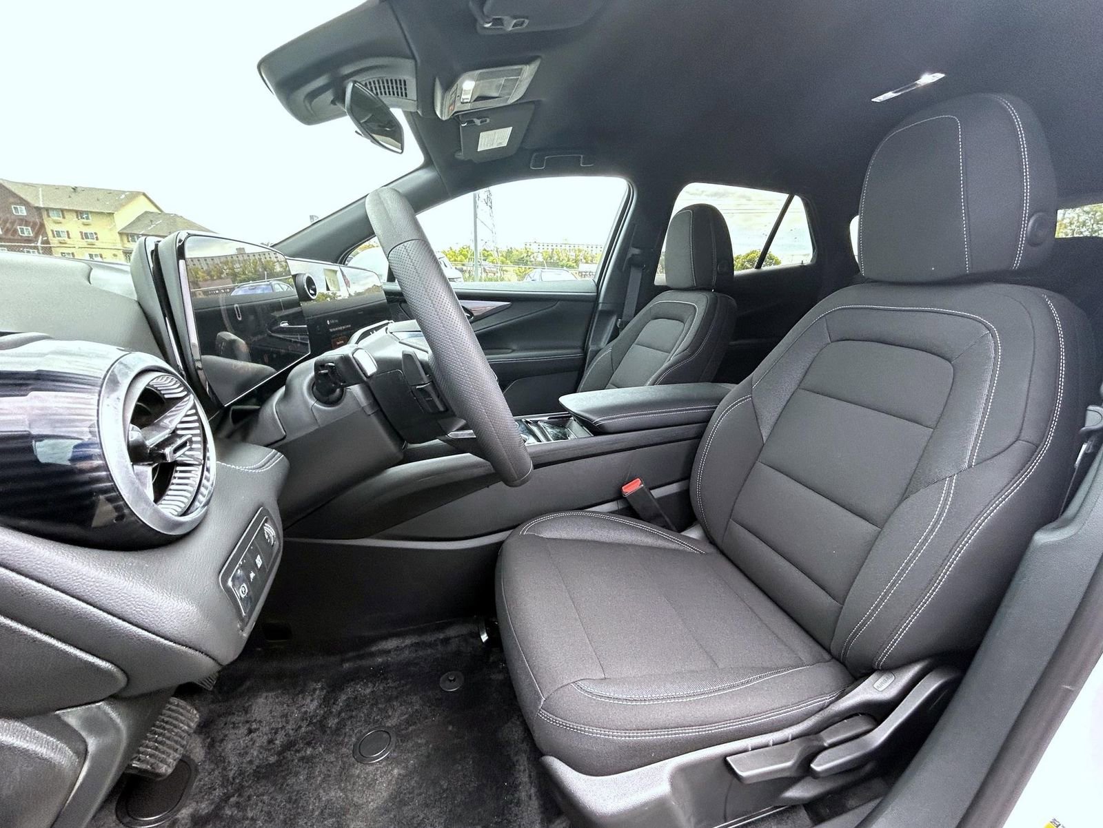 New 2026 Chevrolet Blazer EV LT image 10