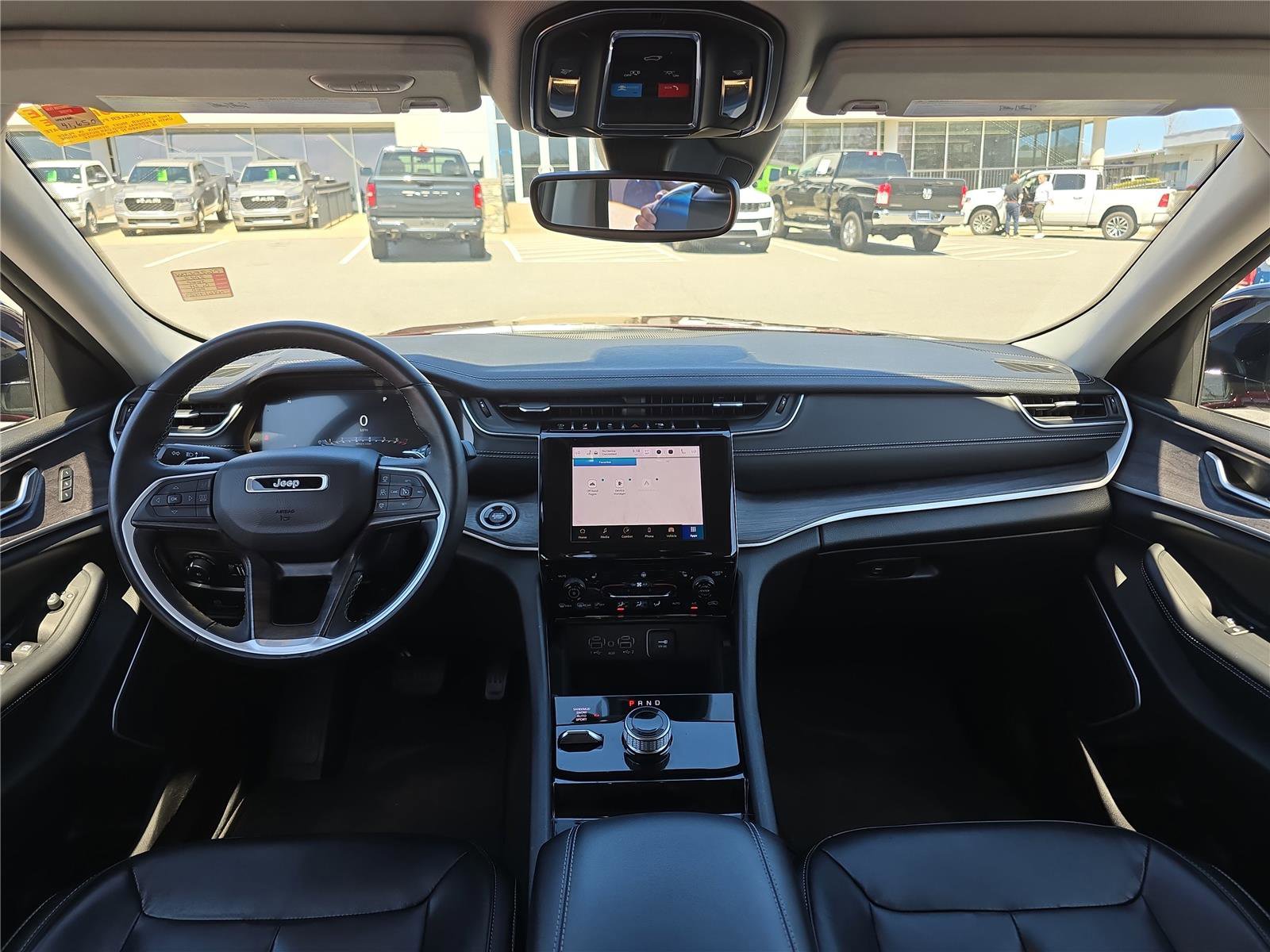 Used 2022 Jeep Grand Cherokee L Limited image 18