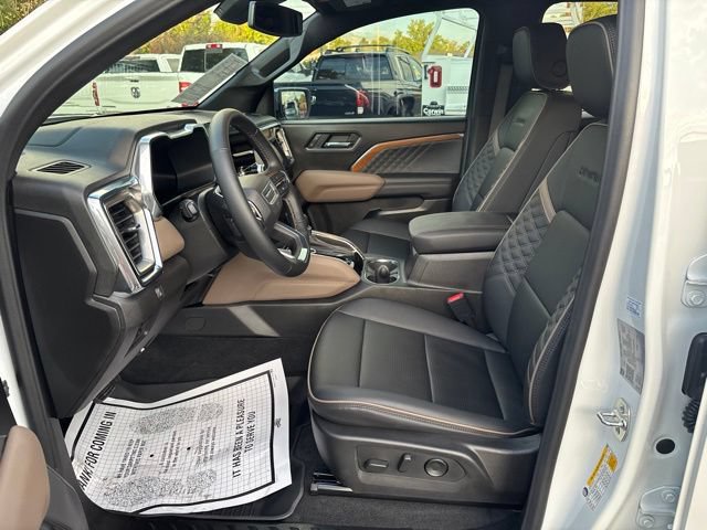 Used 2026 GMC Canyon Denali AWD/4WD image 12