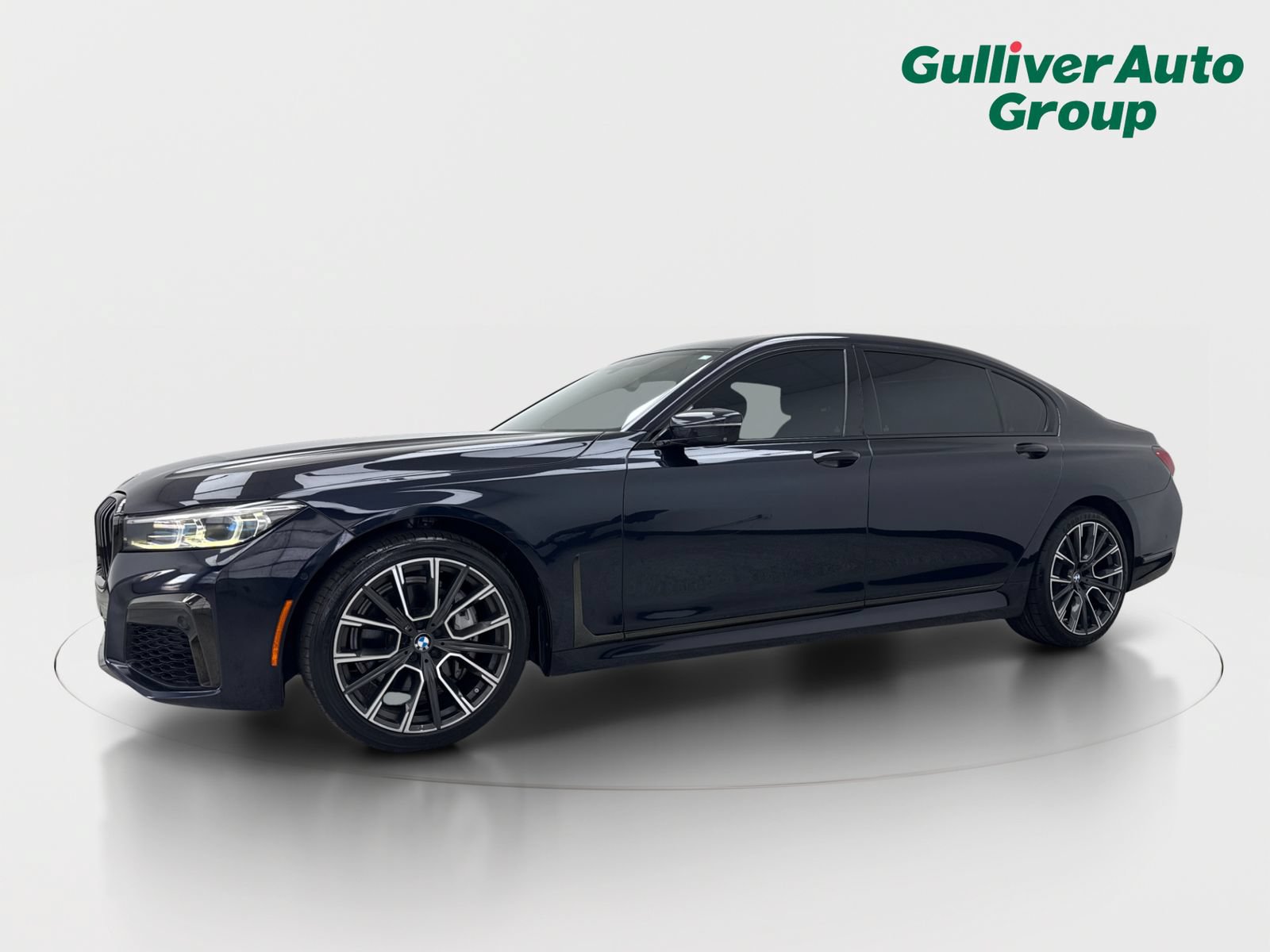 Used 2020 BMW 740i xDrive w/ M Sport Package AWD/4WD image 2