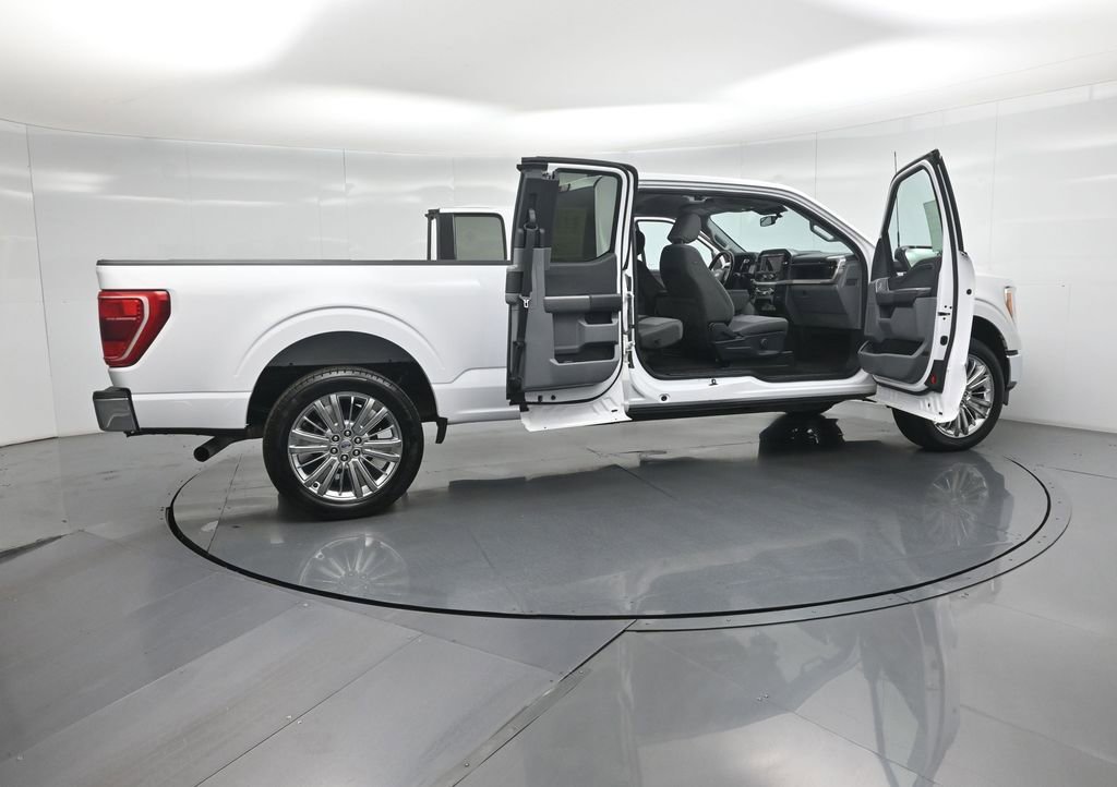 Certified 2021 Ford F150 XLT w/ Equipment Group 301A Mid image 5