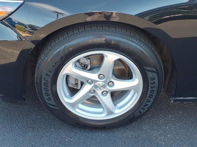 Used 2018 Chevrolet Malibu LS FWD image 29