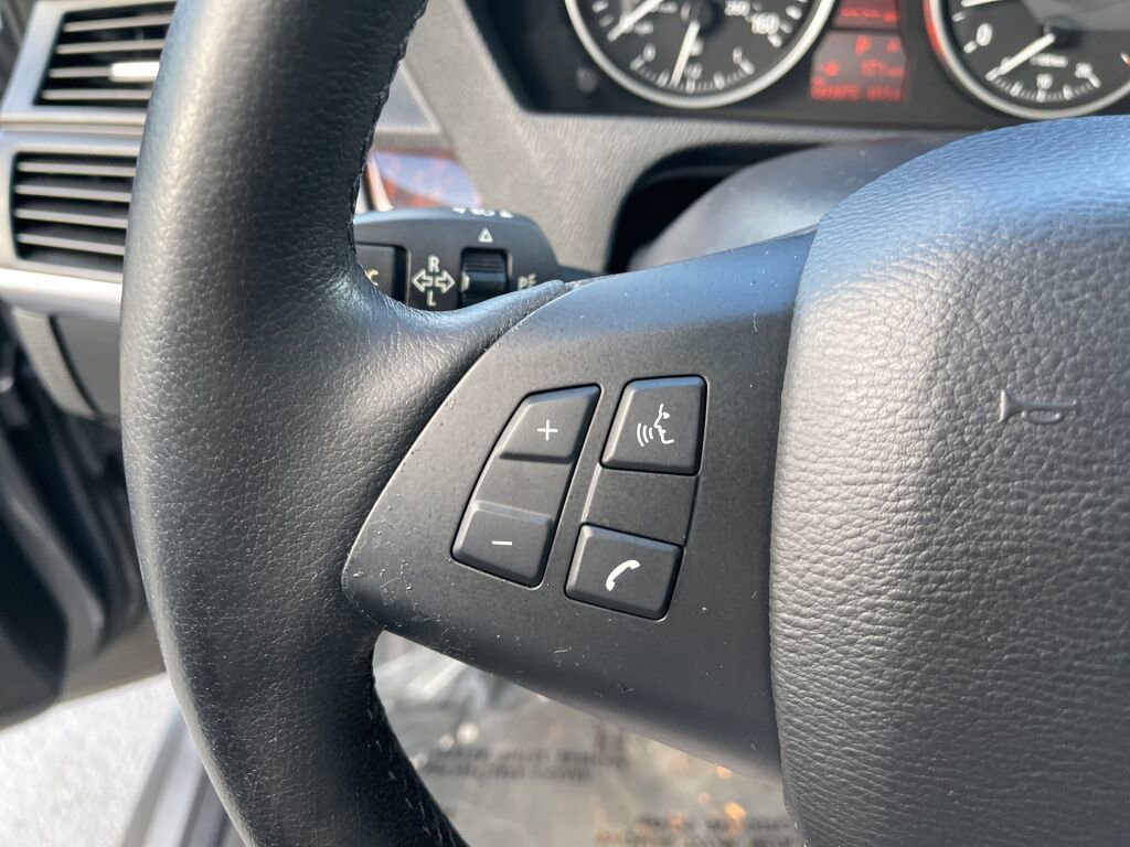 Used 2011 BMW X5 xDrive35i image 24