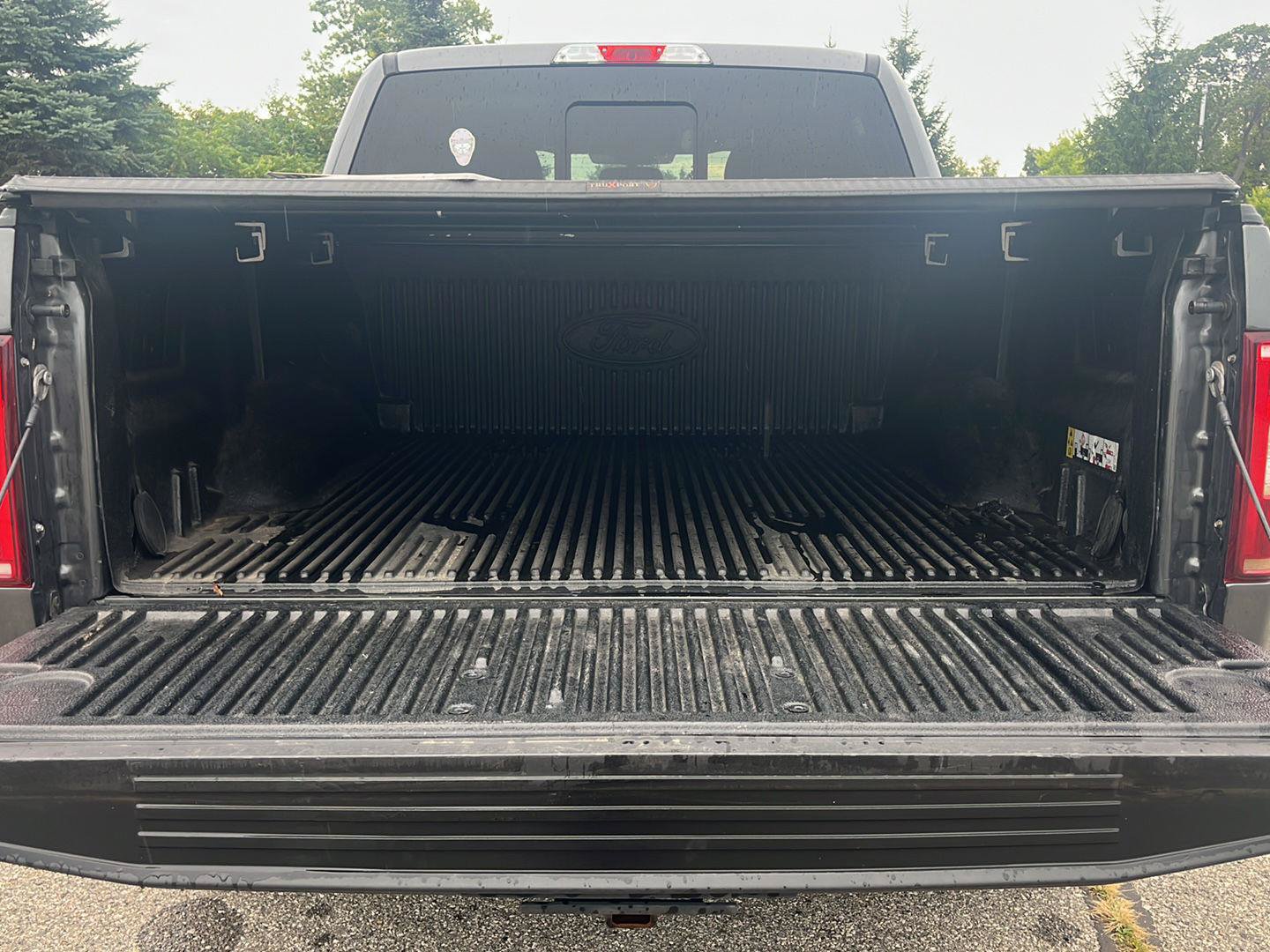 Used 2019 Ford F150 XLT w/ Equipment Group 302A Luxury AWD/4WD image 24