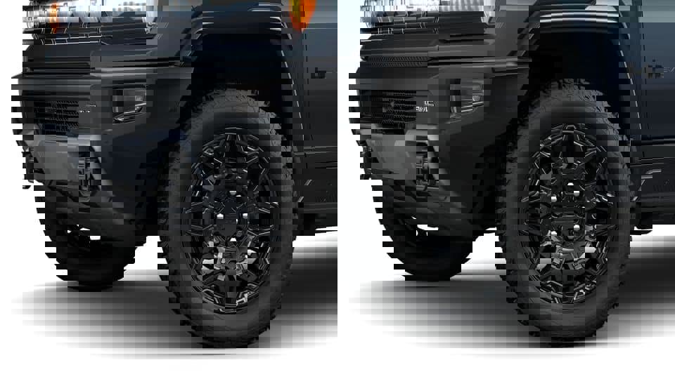 New 2025 GMC Hummer EV 2X w/ LPO, Dark Essentials Package image 34