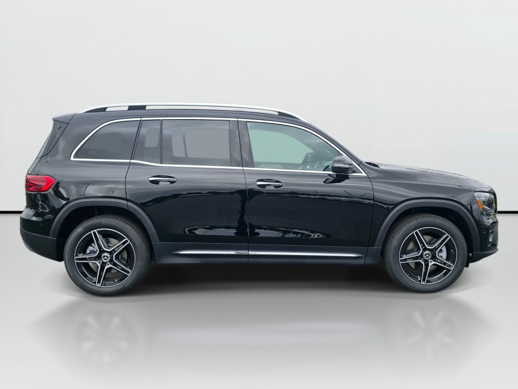 New 2026 Mercedes-Benz GLB 250 4MATIC image 6