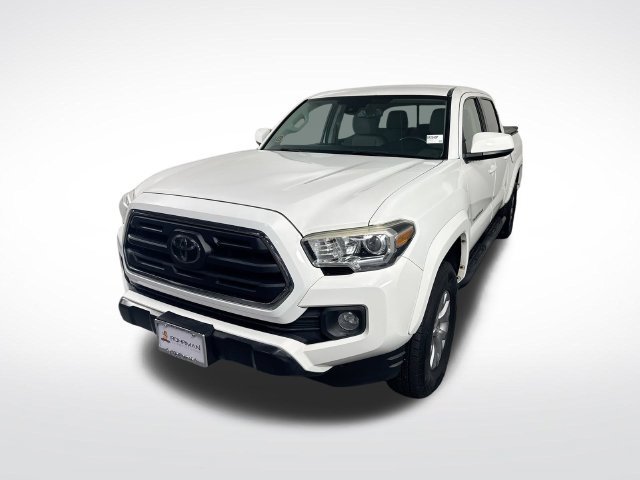 Used 2018 Toyota Tacoma SR5 w/ Exterior Package AWD/4WD image 23