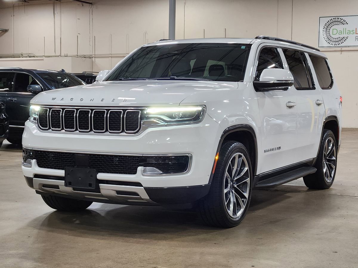 Used 2022 Jeep Wagoneer Series II w/ Premium Group I AWD/4WD image 4