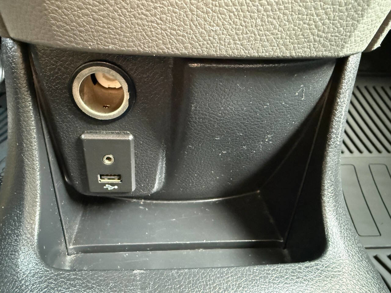 Used 2018 Nissan NV200 SV w/ Back Door Glass Package image 37