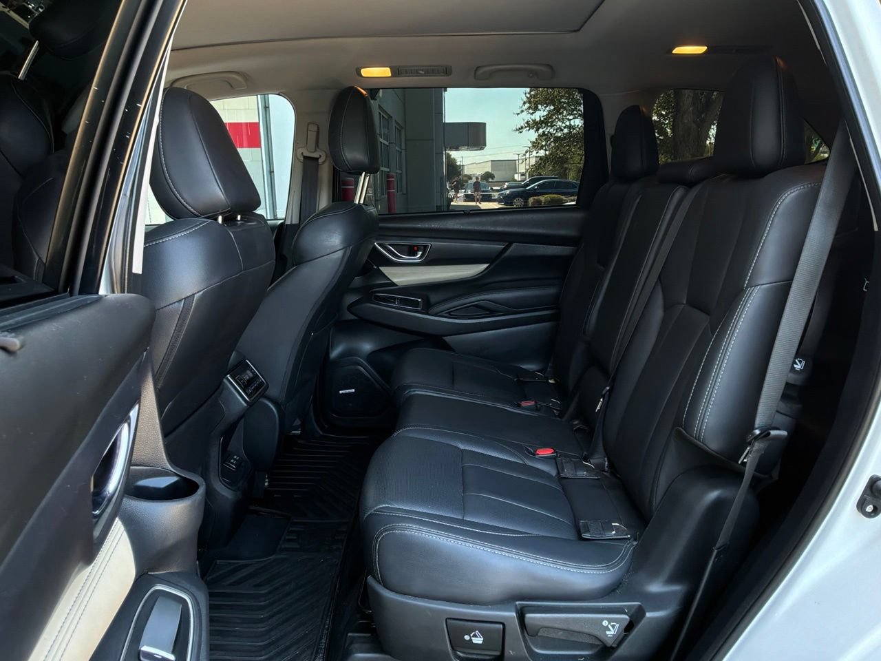 Used 2021 Subaru Ascent Limited w/ Technology Package AWD/4WD image 12