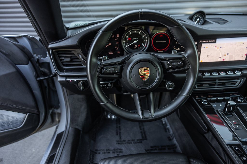 Used 2024 Porsche 911 Carrera GTS image 12