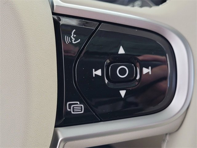 New 2026 Volvo XC90 B6 Ultra image 33