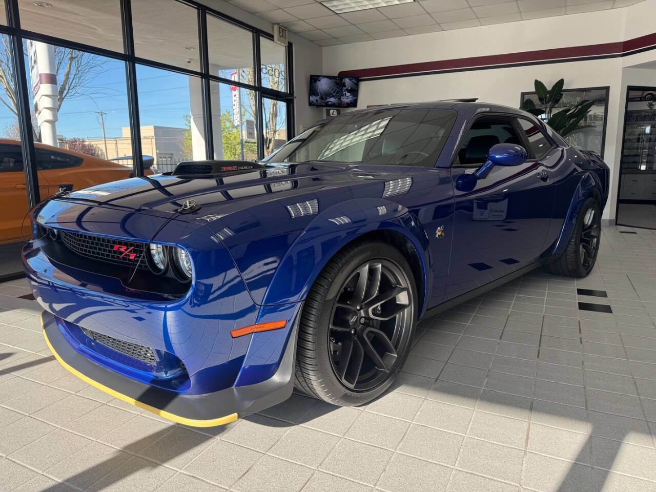 Used 2022 Dodge Challenger R/T Scat Pack image 1