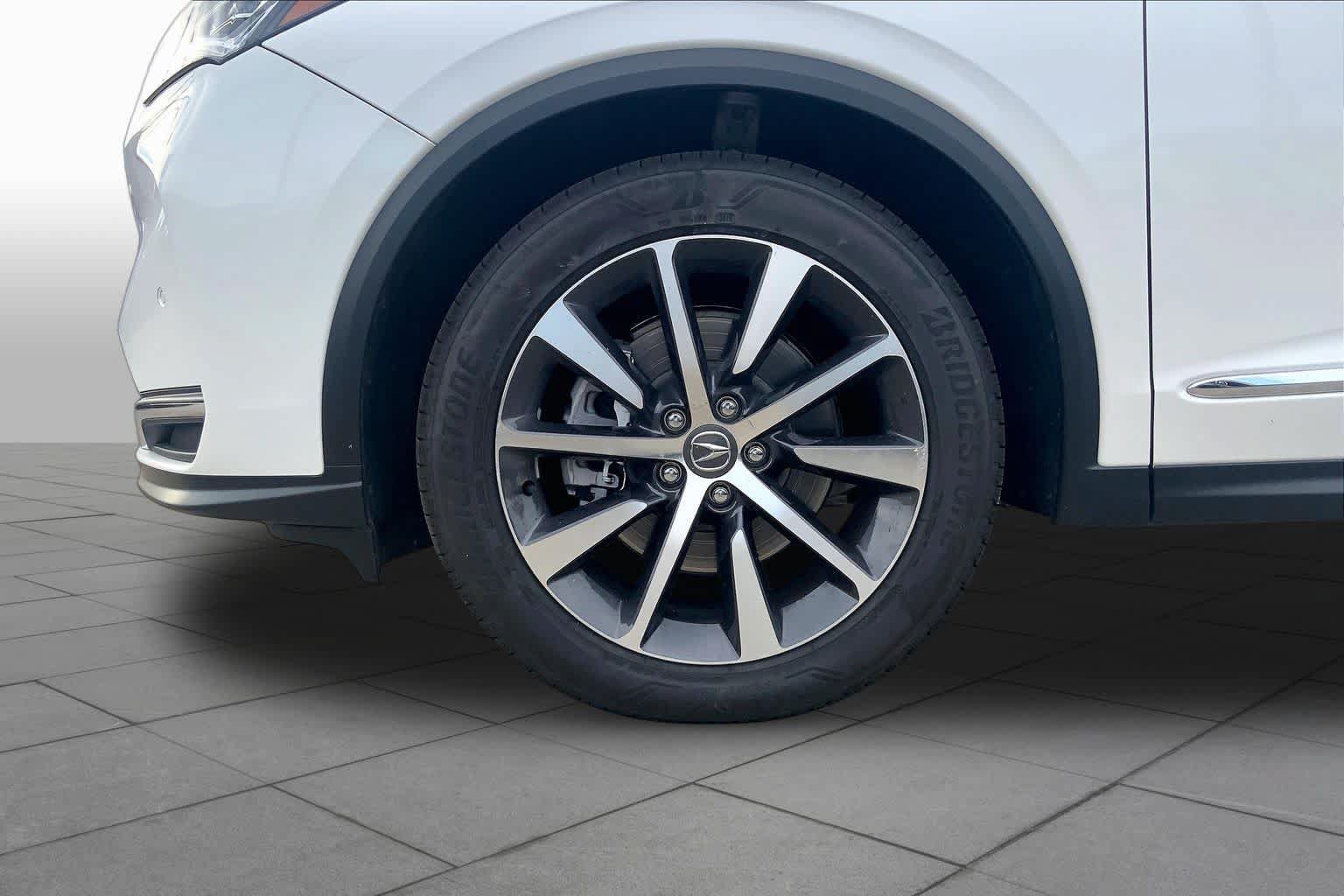 Used 2026 Acura MDX w/ Technology Package FWD image 11