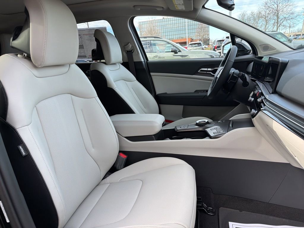 New 2026 Kia Sportage EX image 12