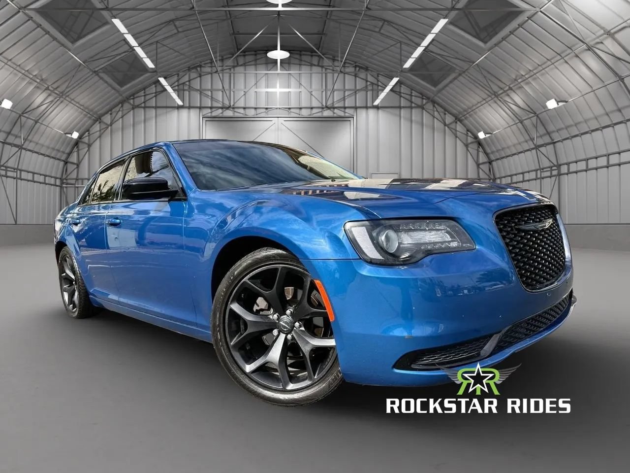 Used 2021 Chrysler 300 Touring w/ Sport Appearance Package RWD image 11