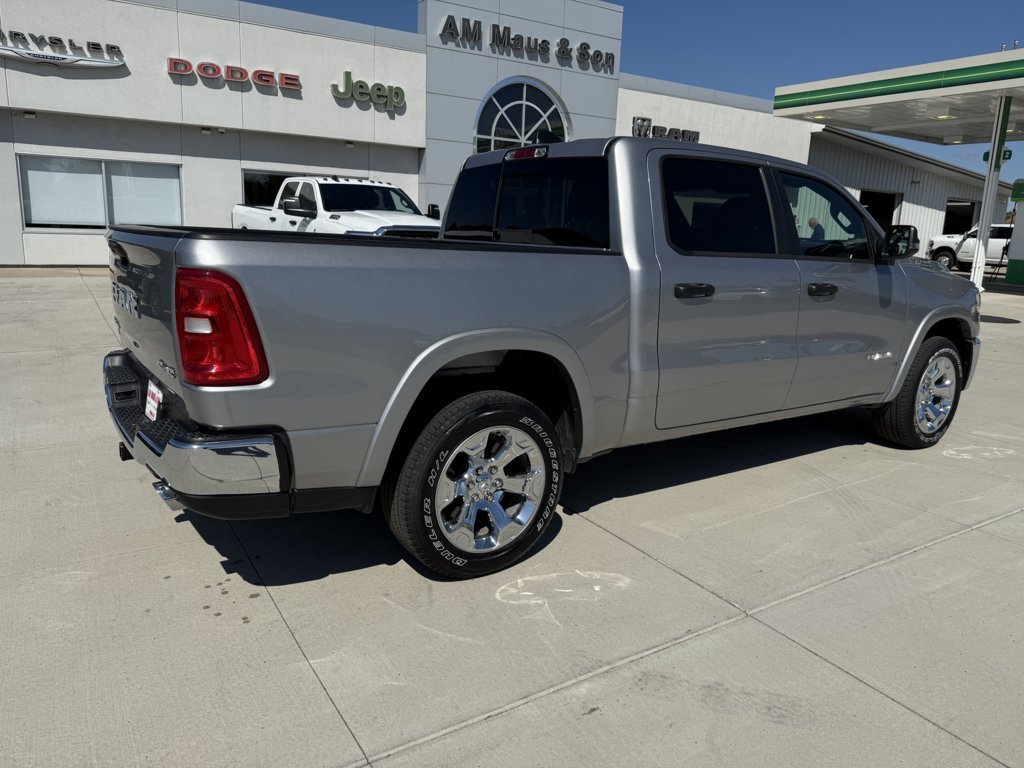 Used 2026 RAM 1500 Big Horn AWD/4WD image 8