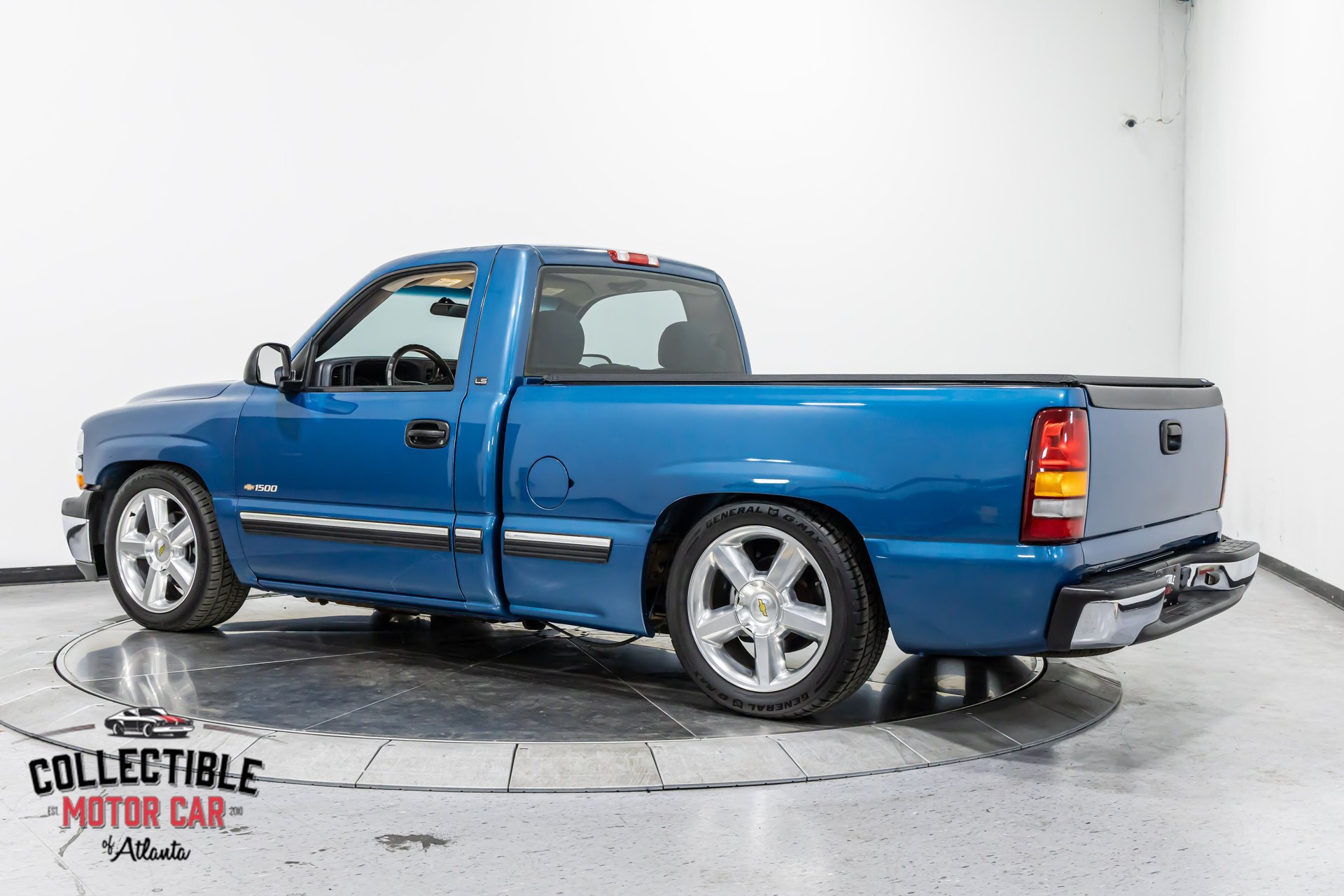 Used 2002 Chevrolet Silverado 1500 2WD Regular Cab image 11