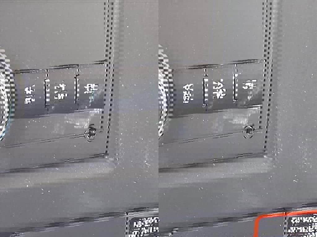 New 2025 Chevrolet Express 3500 w/ Power Convenience Package image 14