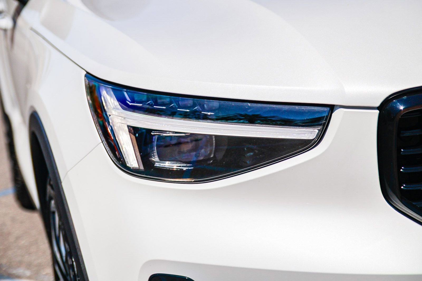 Used 2026 Volvo XC40 B5 Ultra image 11