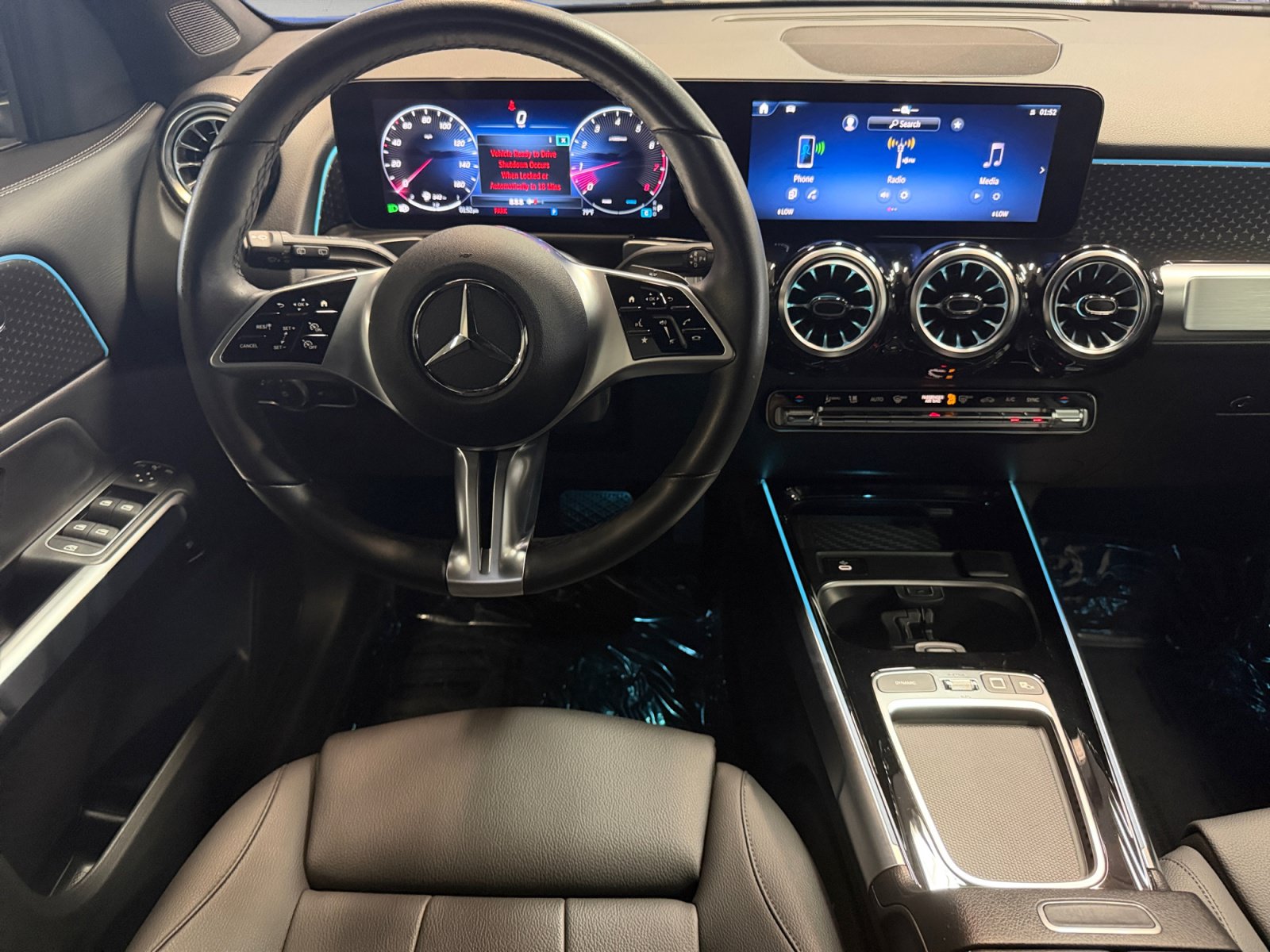 Used 2025 Mercedes-Benz GLB 250 image 14