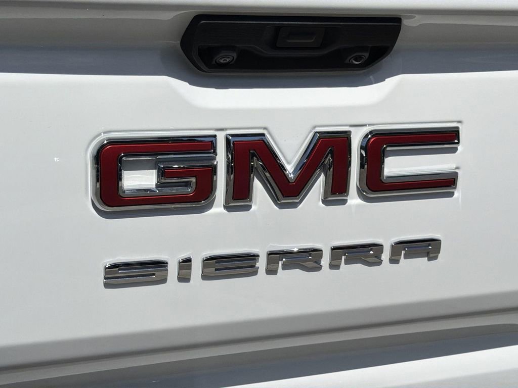 Used 2024 GMC Sierra 1500 SLE image 28