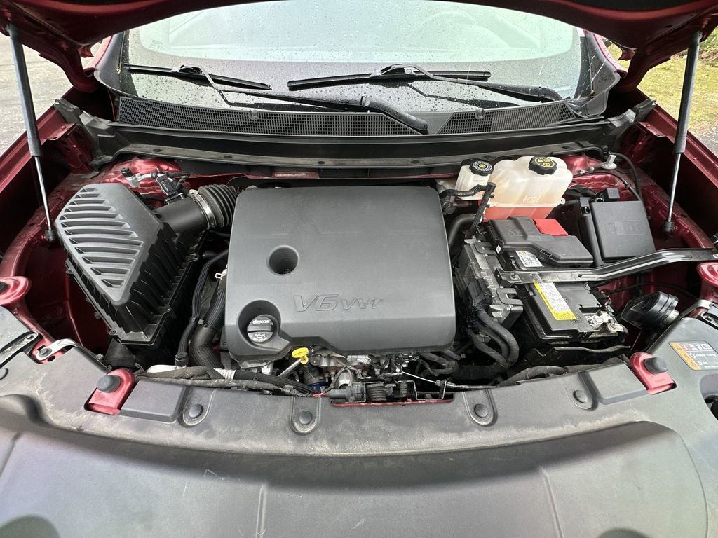 Used 2023 Chevrolet Traverse LT image 25