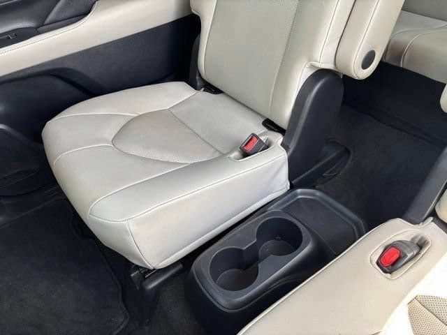 Used 2024 Toyota Grand Highlander FWD image 21