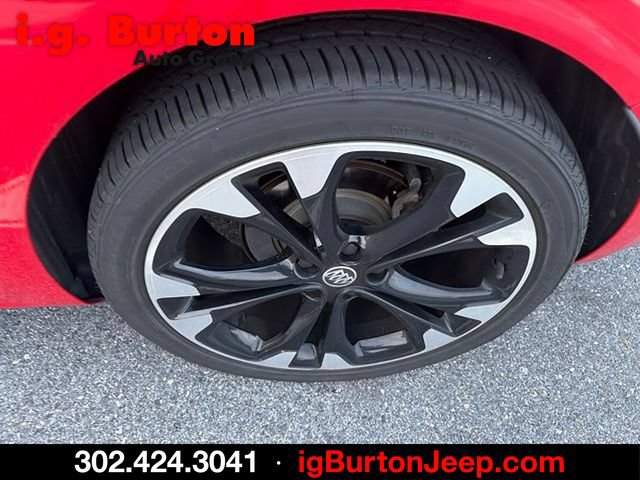 Used 2019 Buick Cascada Sport Touring w/ Dark Effects Package FWD image 5