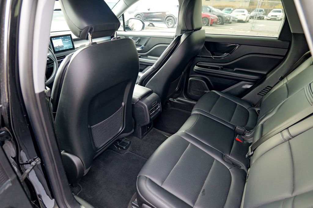 Used 2022 Lincoln Corsair AWD w/ Equipment Group 101A image 24