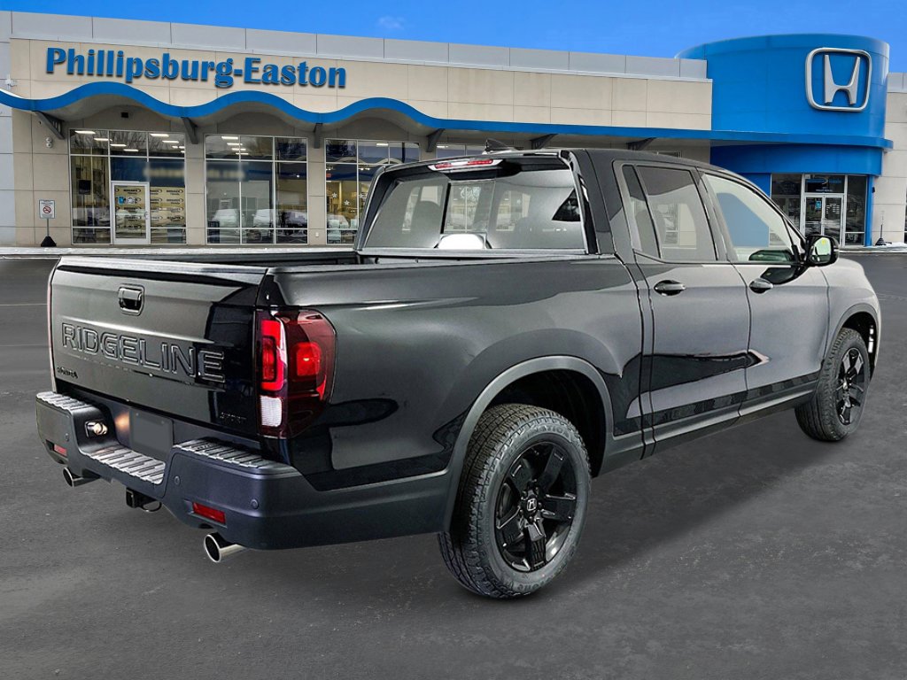 New 2026 Honda Ridgeline Black Edition image 4