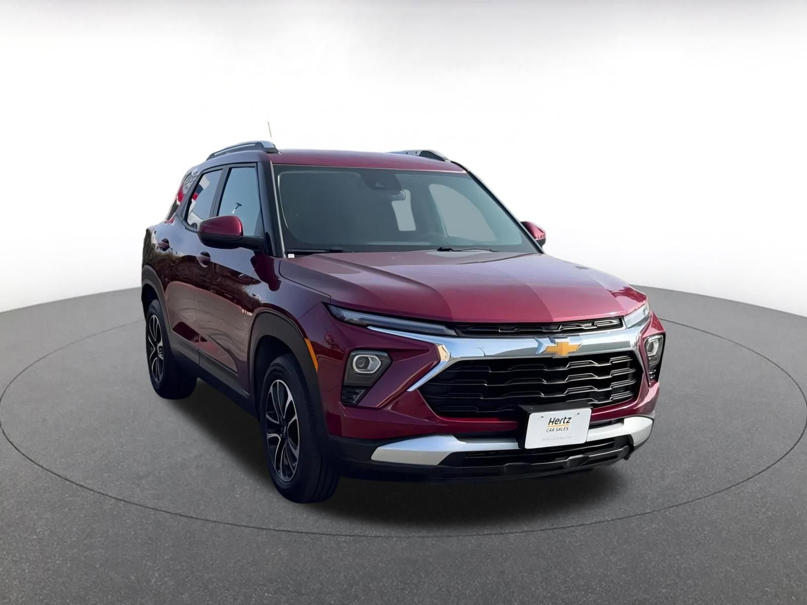 Used 2025 Chevrolet TrailBlazer LT image 3