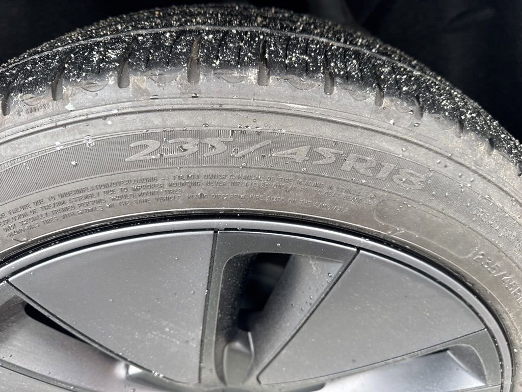 Used 2025 Tesla Model 3 Long Range image 35