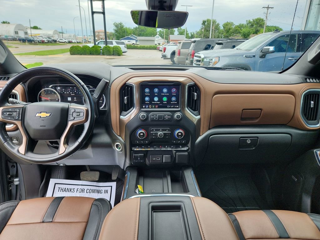 Used 2021 Chevrolet Silverado 1500 High Country w/ Technology Package AWD/4WD image 14