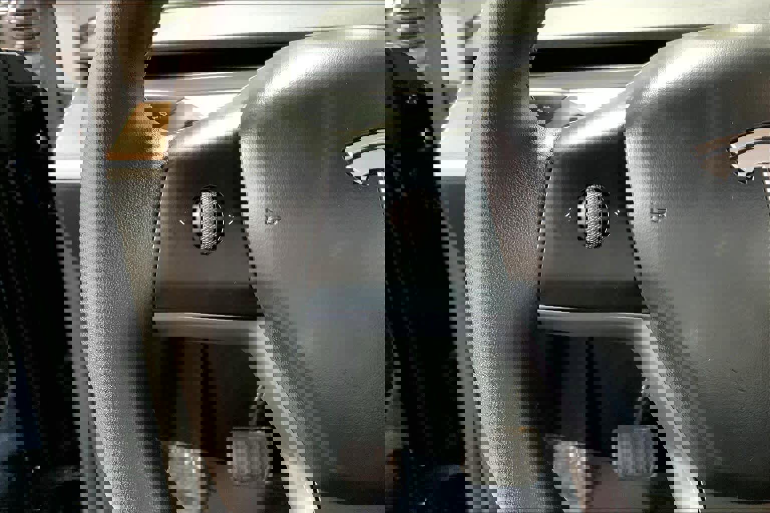 Used 2025 Tesla Model Y Long Range image 24