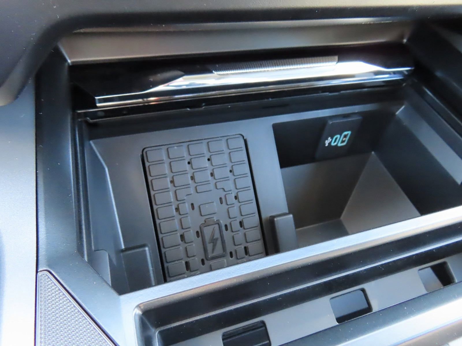 New 2026 Ford F250 Lariat w/ FX4 Off-Road Package image 19