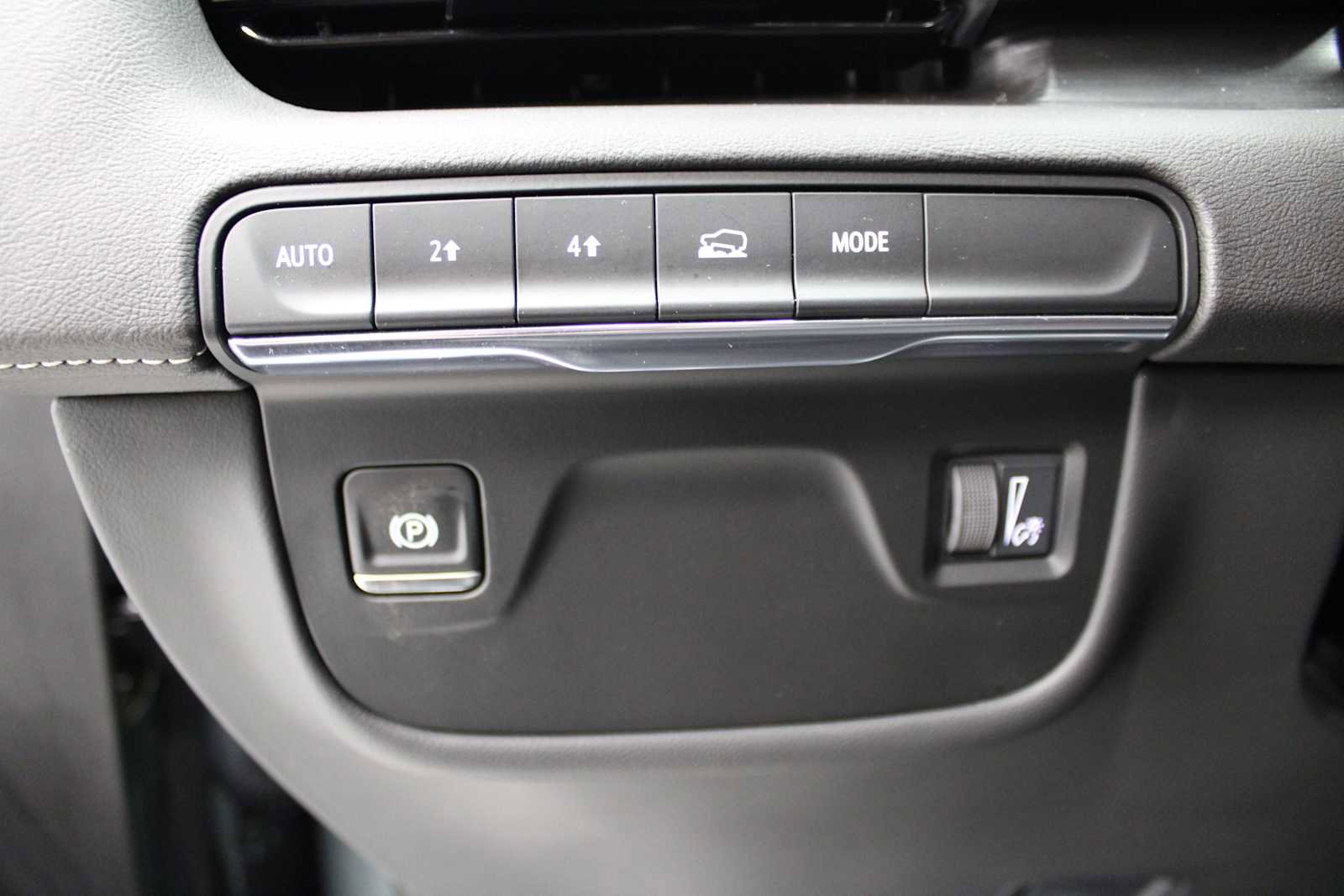 Certified 2024 Cadillac Escalade ESV Premium Luxury w/ LPO, Floor Liner Package image 24