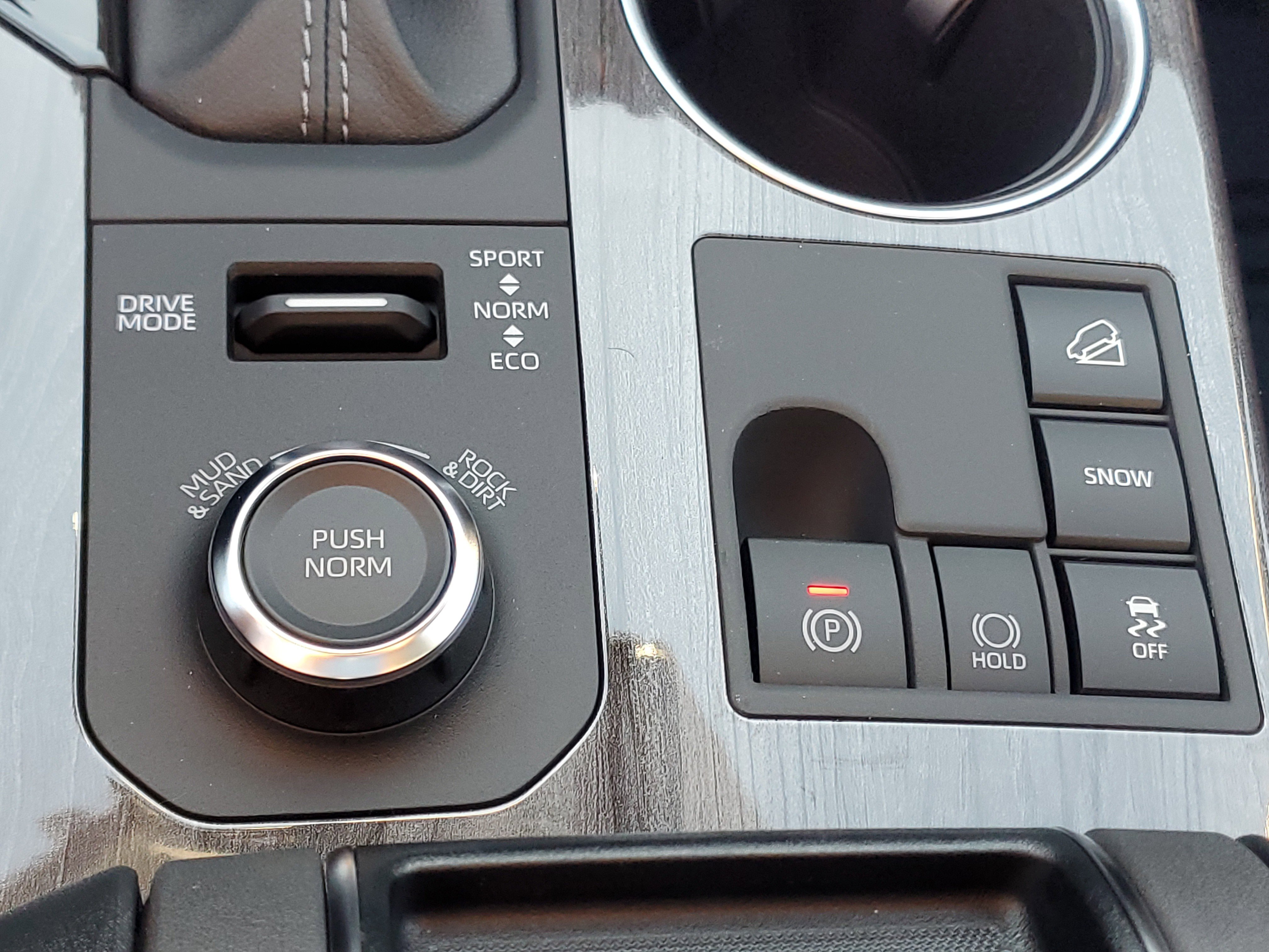 New 2025 Toyota Highlander Platinum image 34