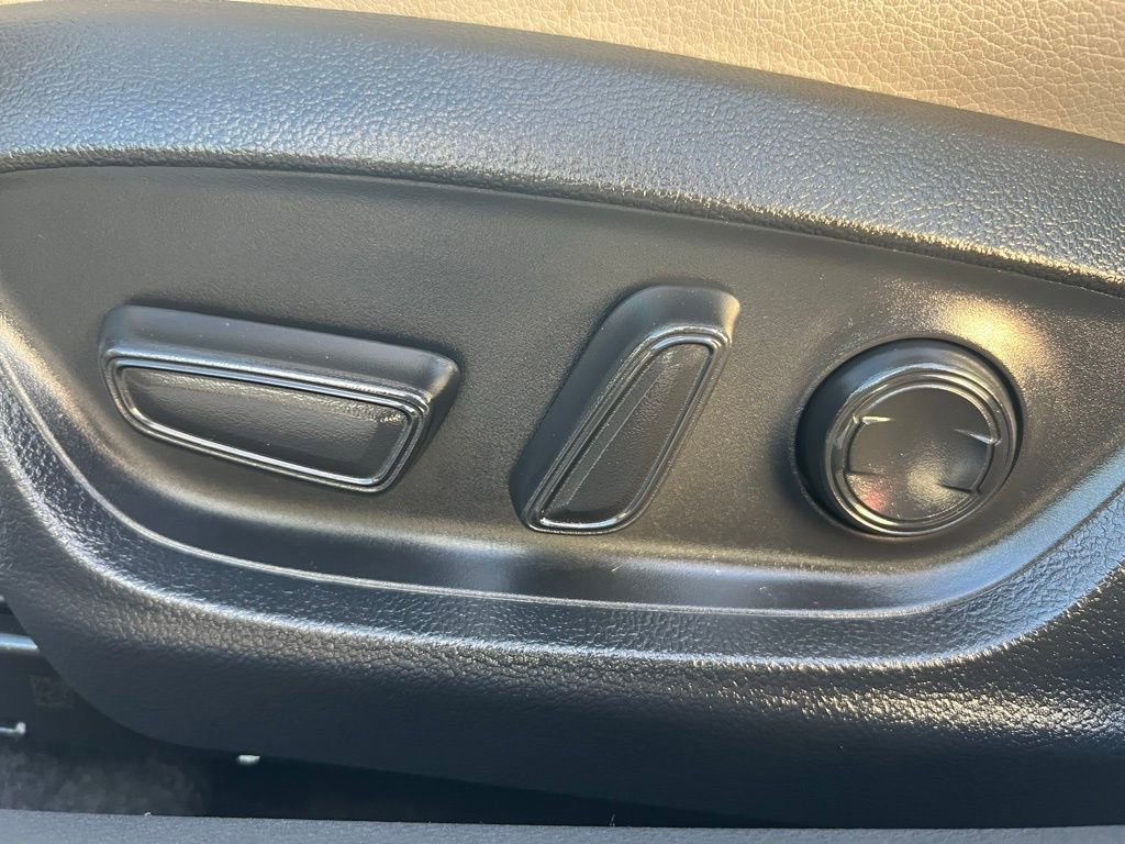 Used 2024 Toyota Camry XLE w/ Cold Weather Package image 16