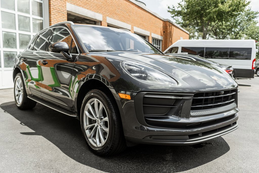 Used 2022 Porsche Macan image 5