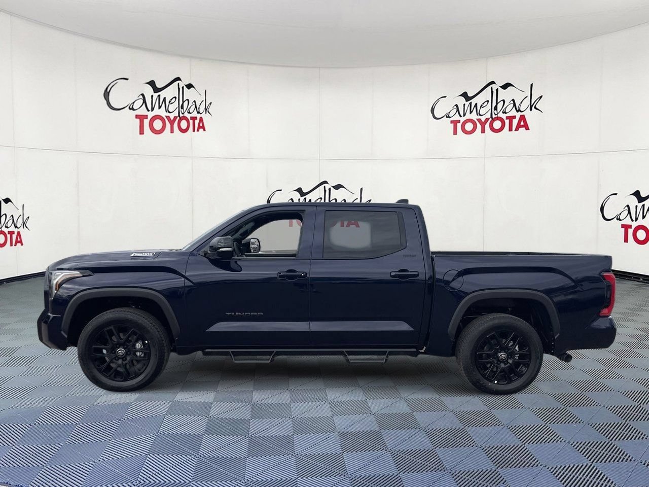 New 2026 Toyota Tundra Limited AWD/4WD image 4