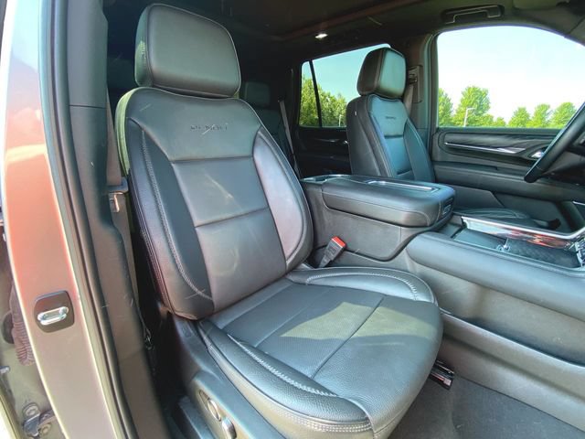 Used 2024 GMC Yukon Denali AWD/4WD image 29