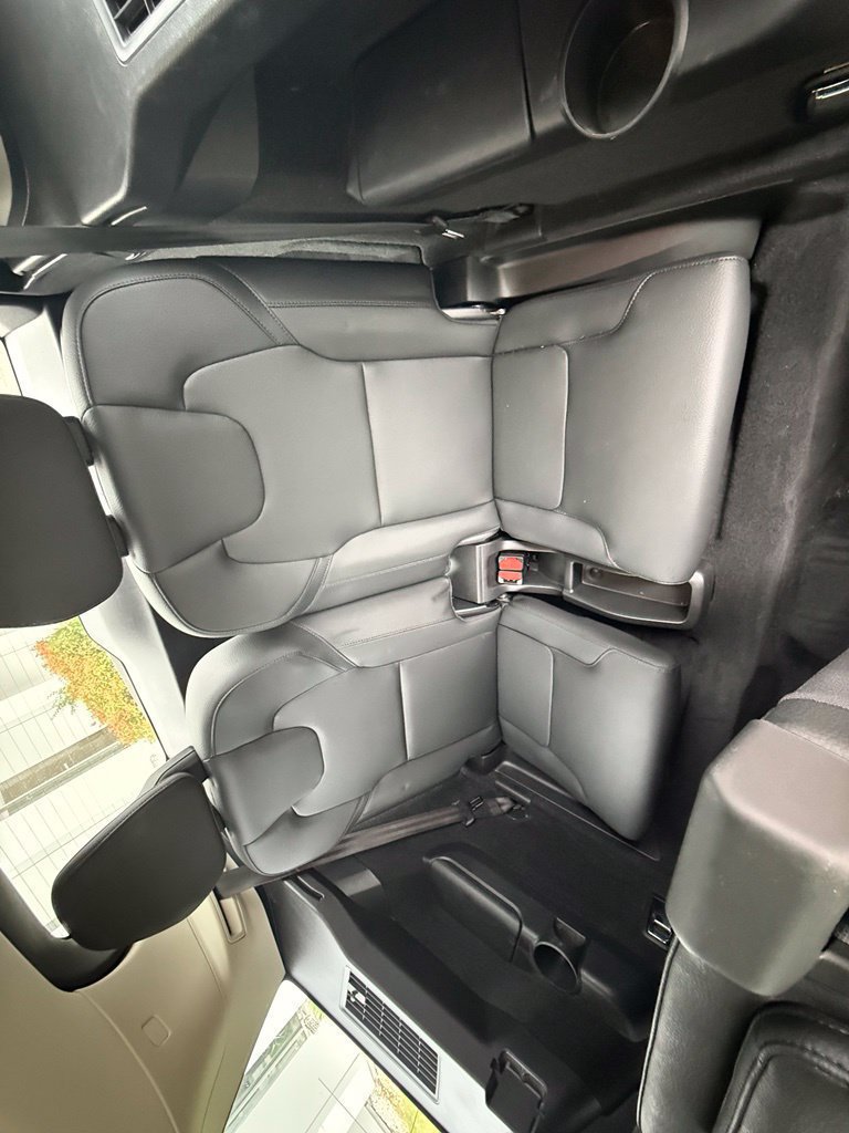 Used 2025 Volvo XC90 T8 Plus w/ Protection Package Premier AWD/4WD image 15