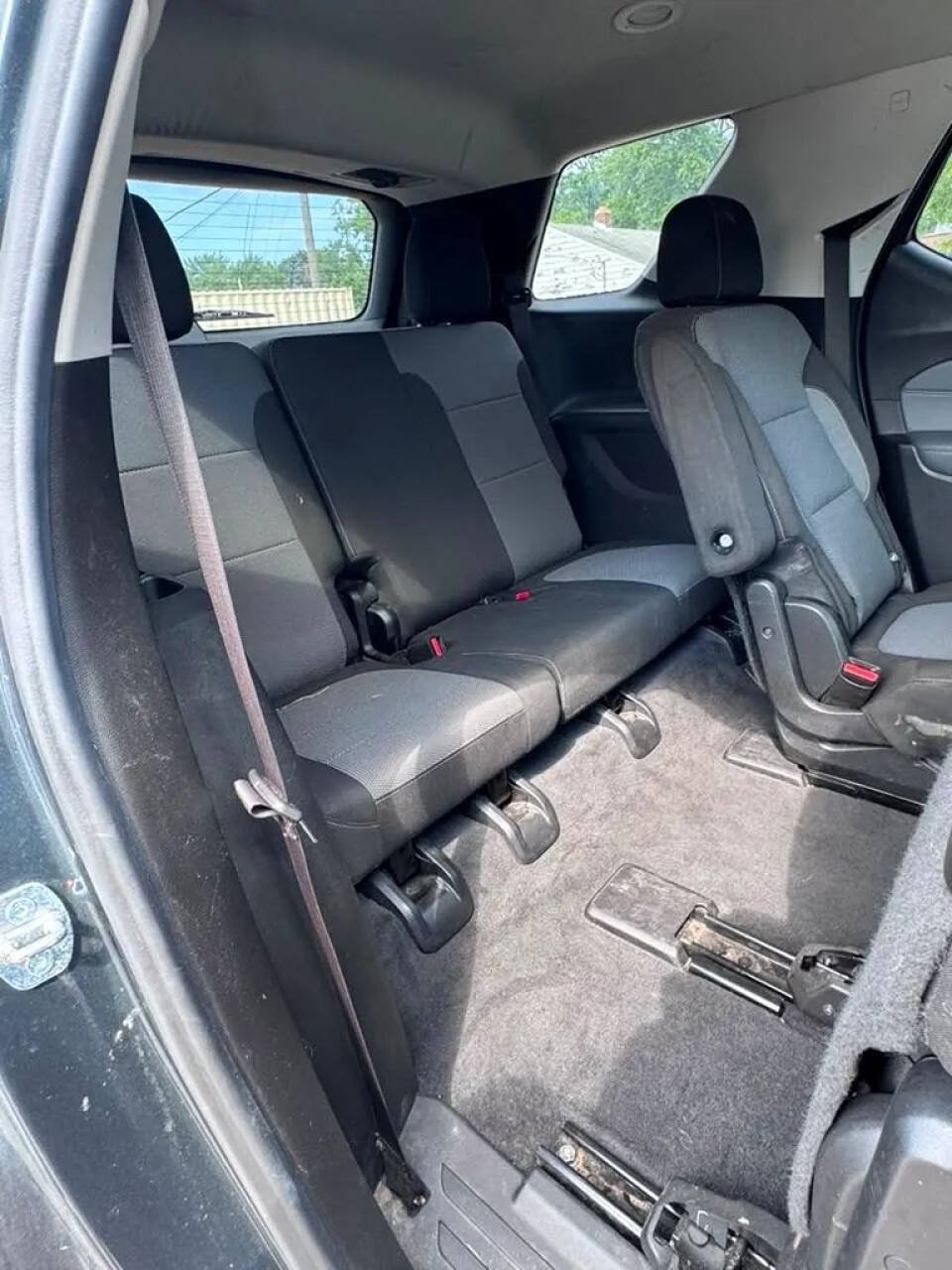 Used 2019 Chevrolet Traverse LT FWD image 12
