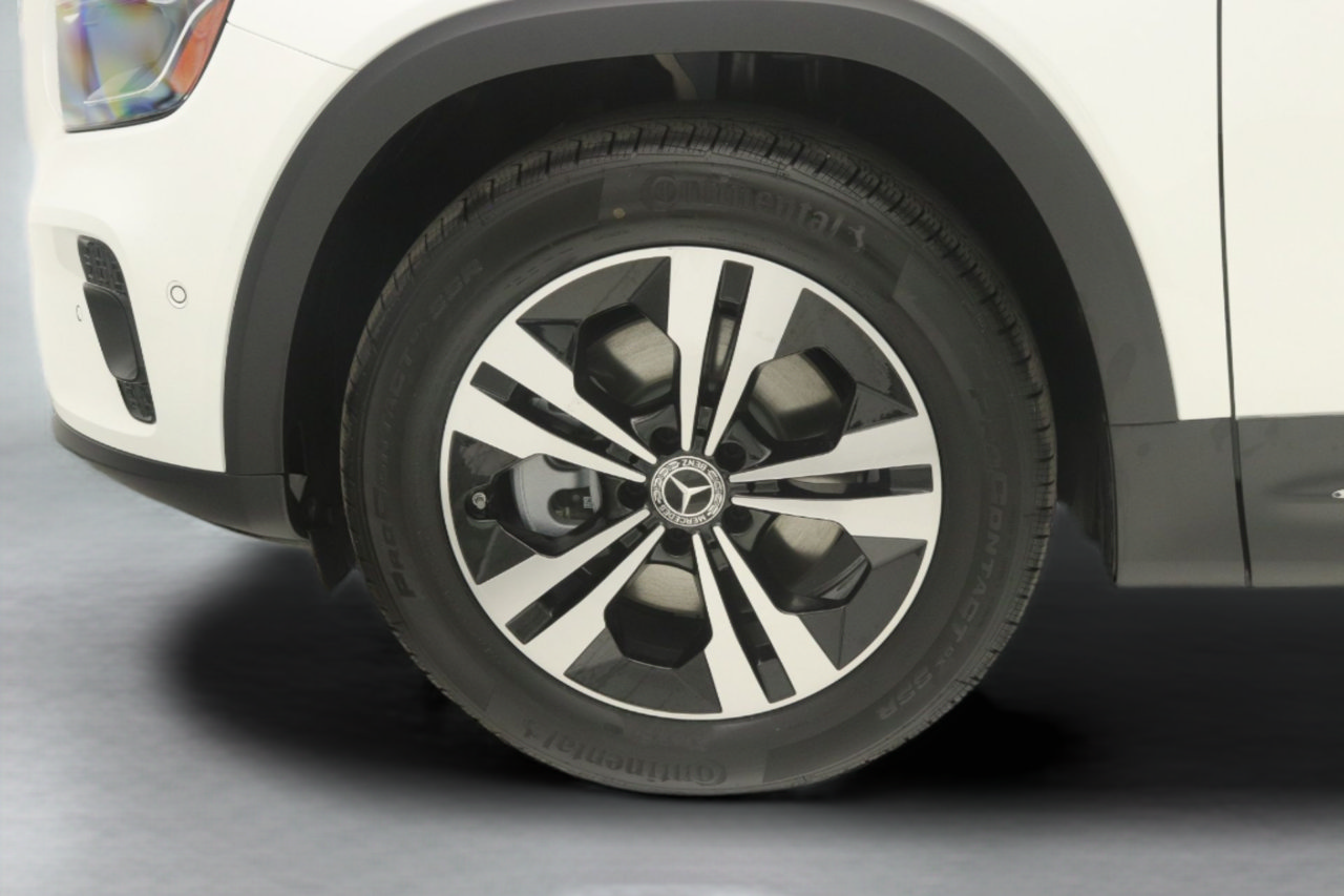 New 2026 Mercedes-Benz GLB 250 image 11