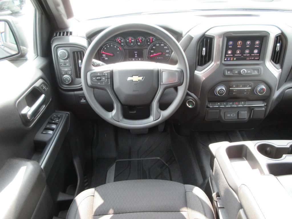 New 2026 Chevrolet Silverado 1500 Custom w/ Turbomax Blackout Package AWD/4WD image 16